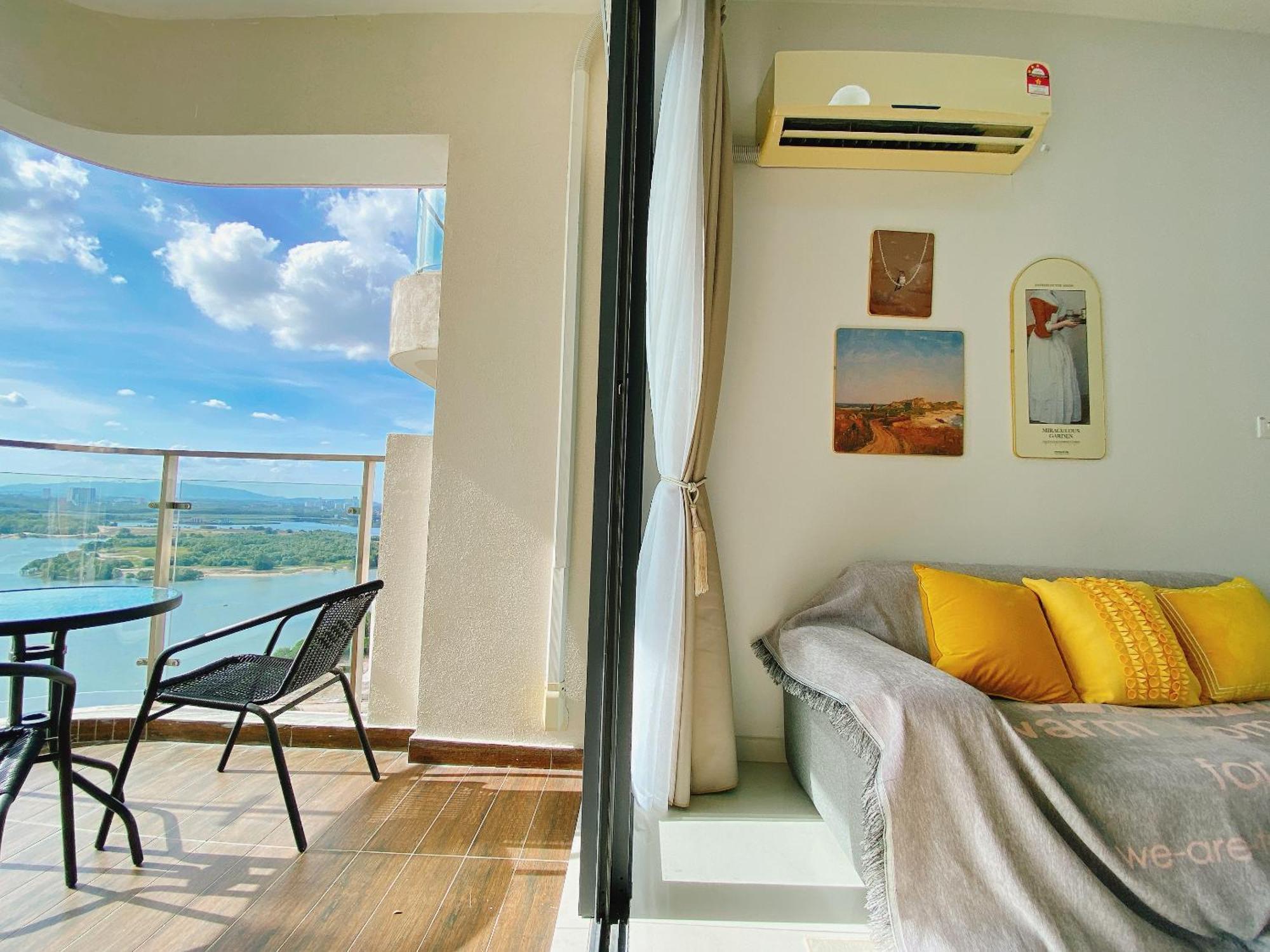 Country Garden Danga Bay By Lions Bay Apartamento Johor Bahru Exterior foto
